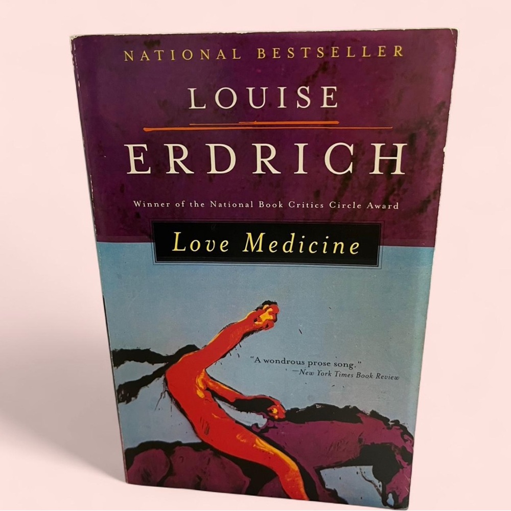1993 Vintage Trade Paperback National Best Seller Love Medicine x Louise Erdrich